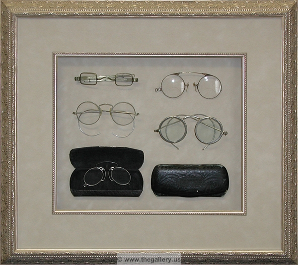 Shadowbox antique glasses






The Gallery at Brookwood
www.thegallery.us
770-941-3394
Your Custom Framing Expert
Picture Framing Examples
Custom Framing Examples
Shadowbox Examples
glasses