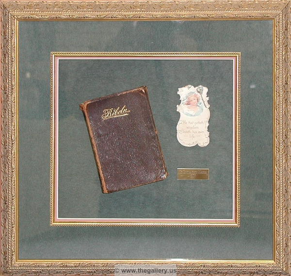 Bible Shadow Box






The Gallery at Brookwood
www.thegallery.us
770-941-3394
Your Custom Framing Expert
Picture Framing Examples
Custom Framing Examples
Shadowbox Examples
bible_shadow_box