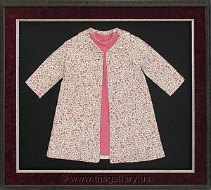 Shadowbox Coat

The Gallery at Brookwood
www.thegallery.us
770-941-3394
Your Custom Framing Expert
Picture Framing Examples
Custom Framing Examples
Shadowbox Examples