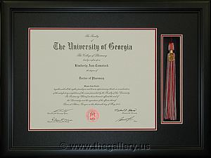 Shadow box with diploma with tassel

The Gallery at Brookwood
www.thegallery.us
770-941-3394
Your Custom Framing Expert
Picture Framing Examples
Custom Framing Examples
Shadowbox Examples