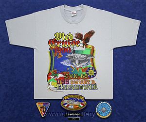 T-shirt shadowbox

The Gallery at Brookwood
www.thegallery.us
770-941-3394
Your Custom Framing Expert
Picture Framing Examples
Custom Framing Examples
Shadowbox Examples