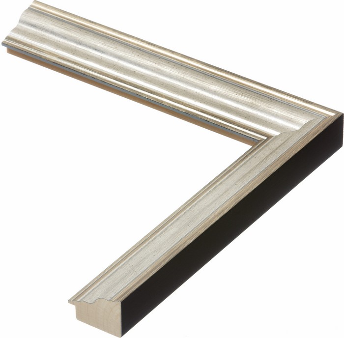 Roma Moulding 986054
Custom frames and moulding shipped natonwide.
Call 770-941-3394